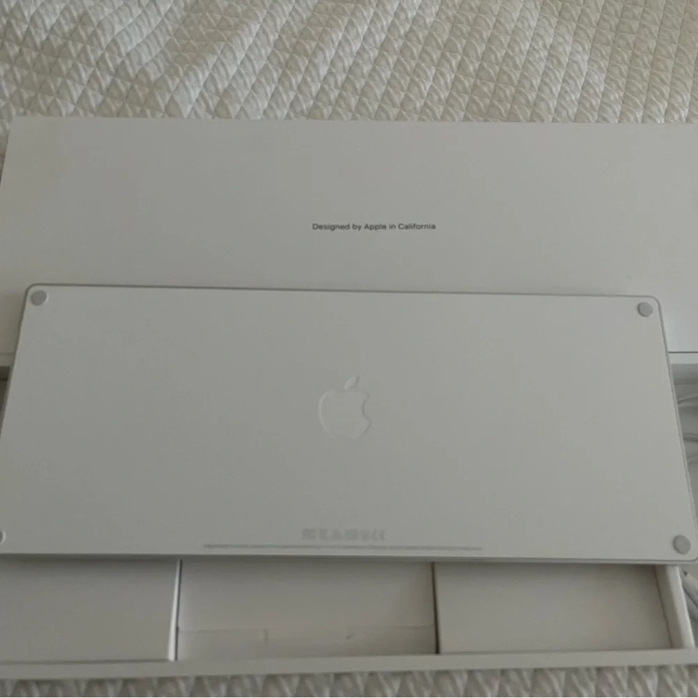 Apple Wireless Keyboard